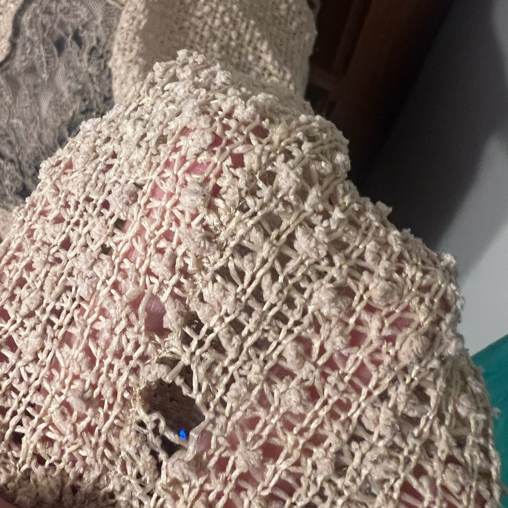 Sz A Miss Me sweater with fringe and lace - Picture 12 of 12